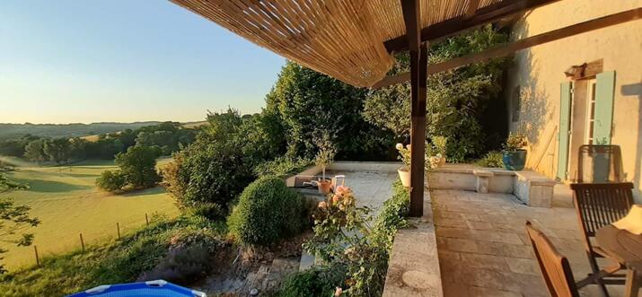 Airbnb francia estadías largas