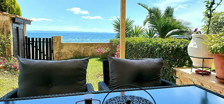 10 mejores alquileres vacacionales en Airbnb cerca de Playa de Kalogria, Grecia