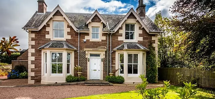 Top 10 Airbnb Vacation Rentals In Blairgowrie, Scotland