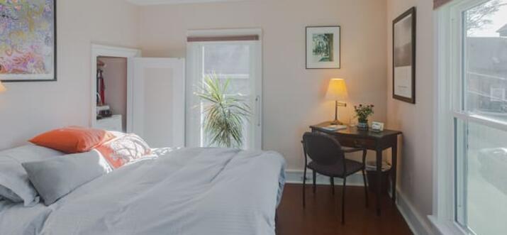 airbnb Dartmouth, United States