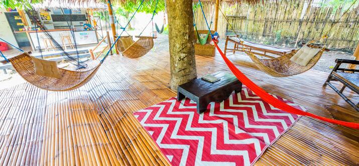 Liburan Musim Panas Anda: 10 Penginapan Airbnb di Palawan di Bawah 100 USD