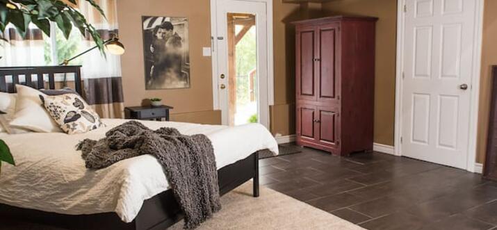 airbnb Orangeville Canada