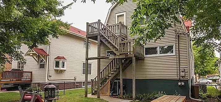 Top 9 Airbnb Vacation Rentals In Cicero, Illinois