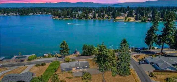 airbnb Bonney-Lake WA
