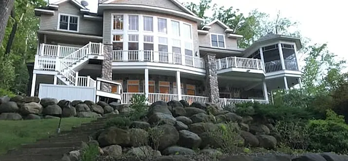 Top 15 Airbnb Vacation Rentals In Green Lake, WI