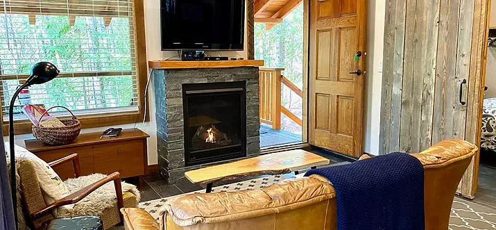 12 Best Airbnb Vacation Rentals In Blind Bay, Canada