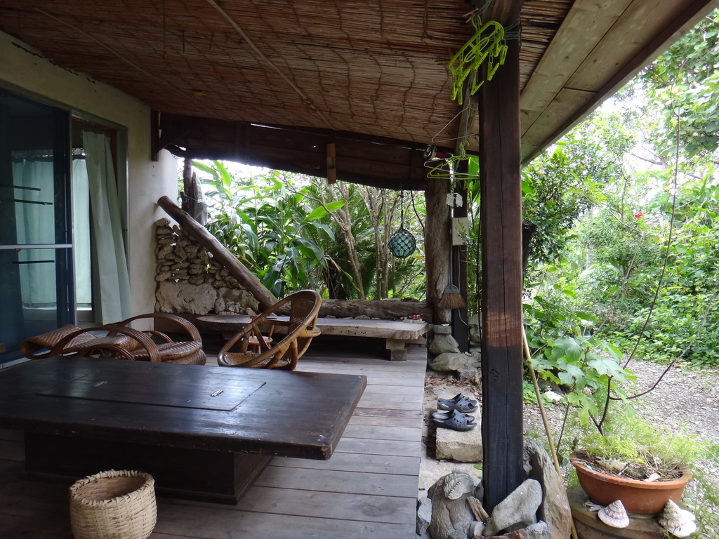 unique hotels in kunigami | live on okinawan time on the deck