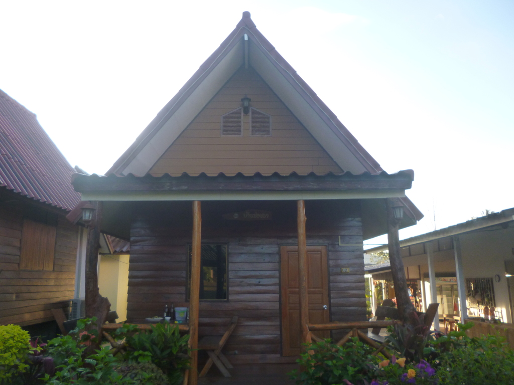resorts in loei | wide choice of rooms to cater to varying group sizes