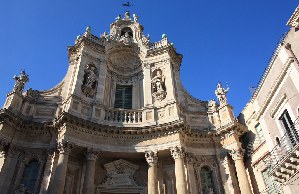 historical places in catania | history of the church