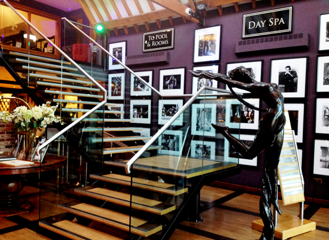 Hollywood Wall Of Fame In Reception