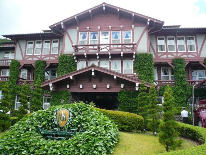 where to stay in unzen | unzen kanko hotel impressed with its classical and solemn presence