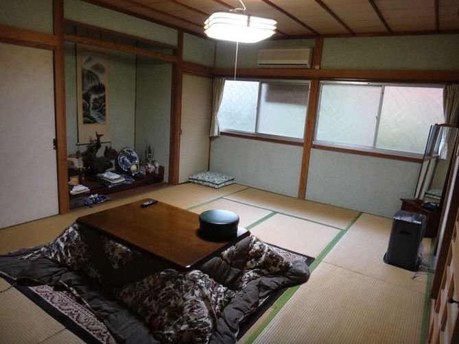 a spacious room to really relax