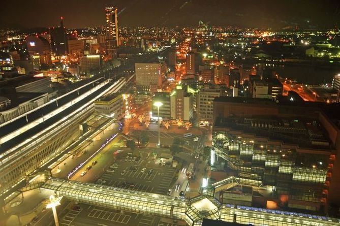 hotels with view in kitakyushu | the magnificent night view from rihga royal hotel kokura!