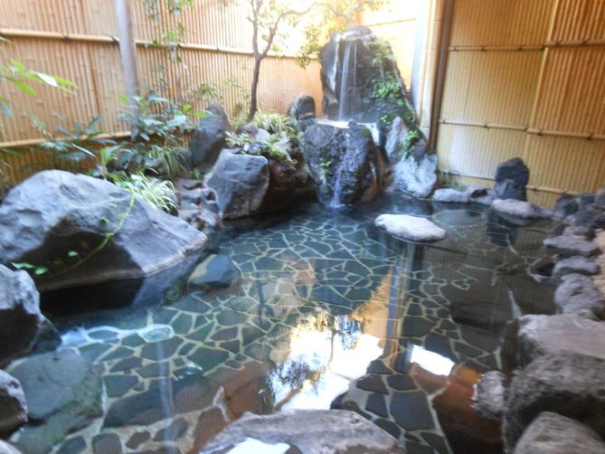 onsens in numazu | a calming bath