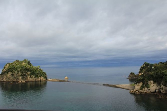 hotels with view in nishiizu | the path that rises from the sea floor