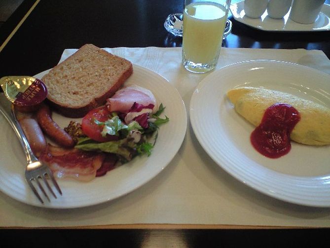 osaka’s best! breakfast at the rihga royal hotel is certain to satisfy