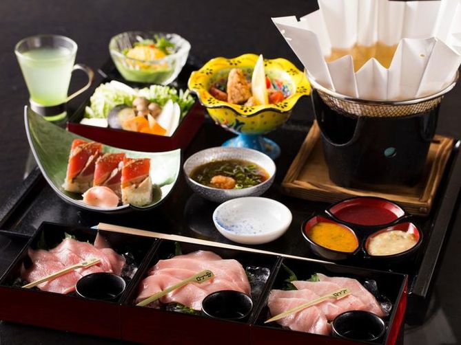 the local specialty – “kushimoto maguro shabu-shabu”!