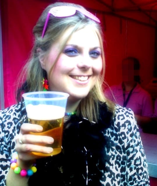 festivals in liverpool | grab a drink from one of the mobile bars or pop into one of the pubs and restaurants