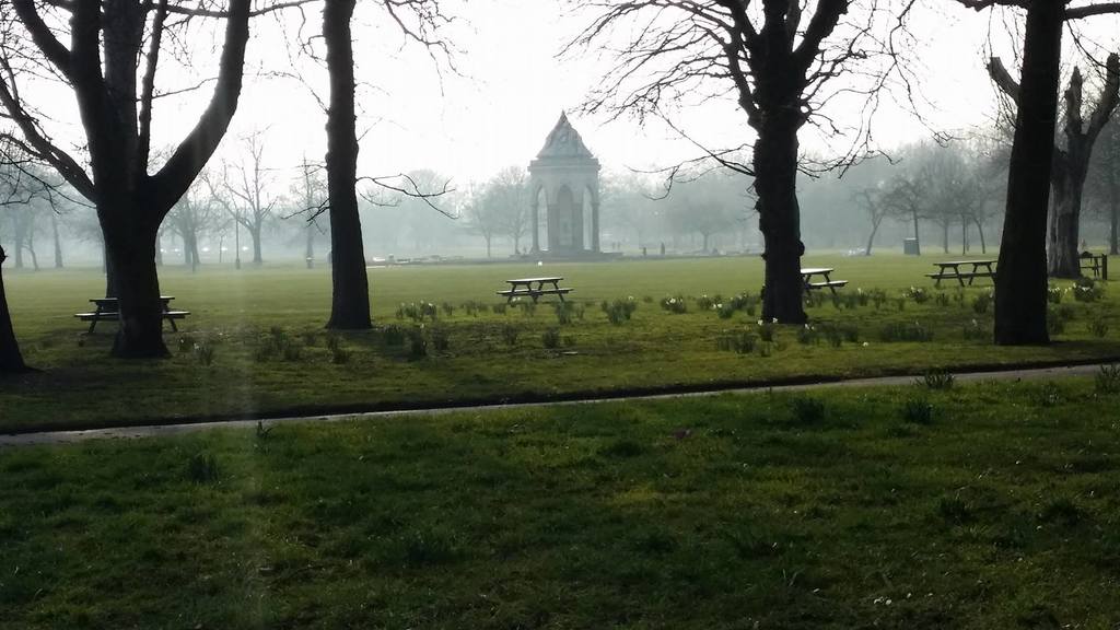 things to do in west kensington | take a lazy sunday stroll in victoria park