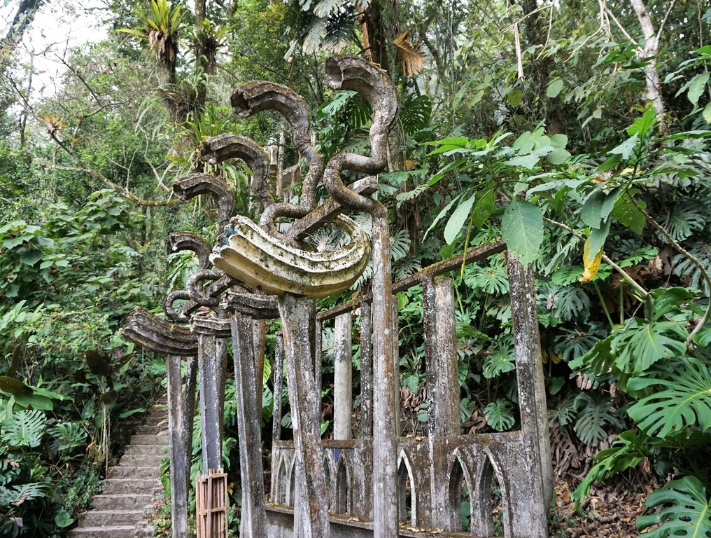 Statuary at Las Pozas
