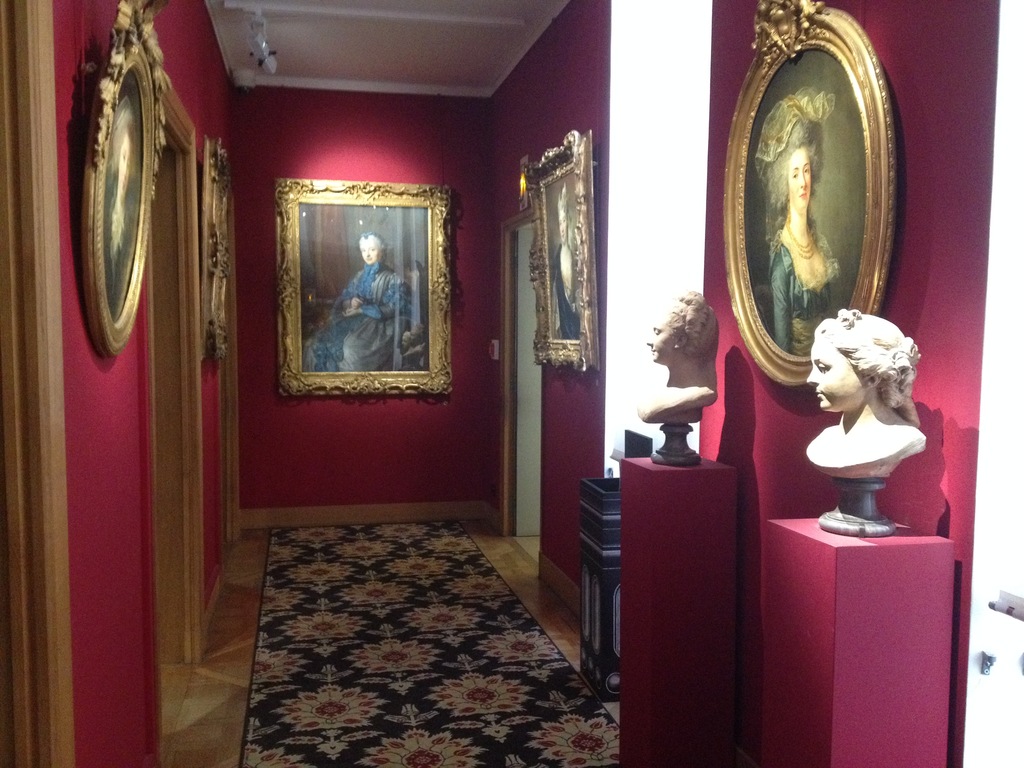 Hall of portraits 