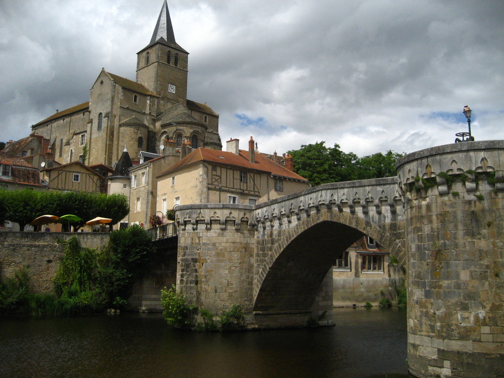 Bridge over the river La Gartemp