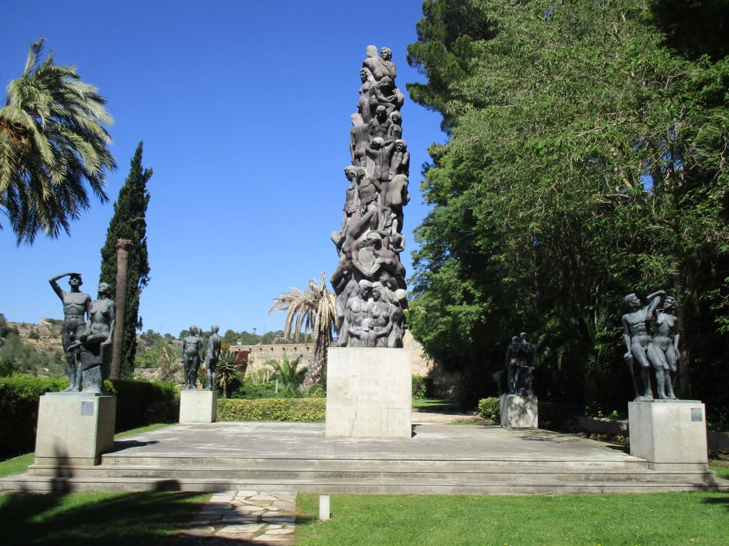 attractions in tortosa | prince’s gardens