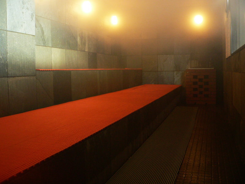 hotels in in kagoshima | a sauna room that’s not too hot