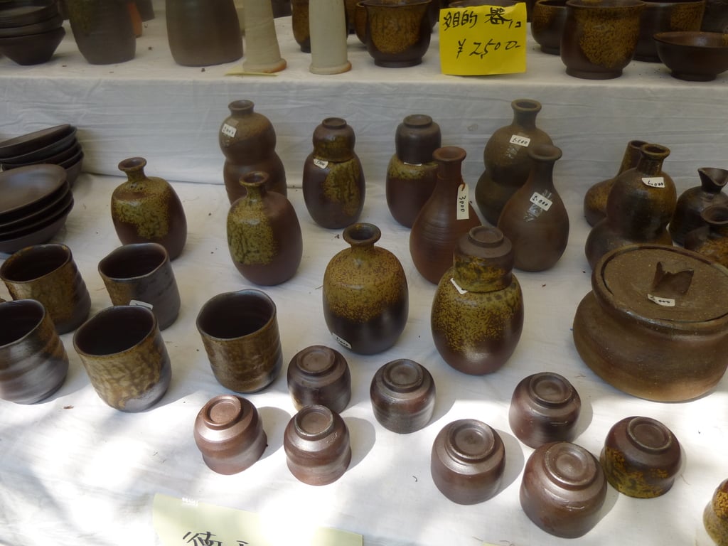festivals in wake japan | bizen ware exhibits the earth's blessings!