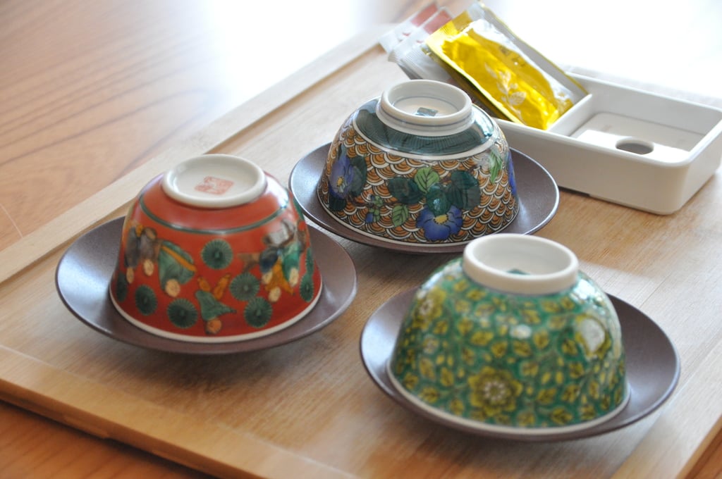 cheap hotels in komatsu | the different color patterns are irresistible! of course the tea set is kutani ware!