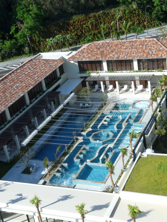 unique hotels in nago | refresh in the thalasso bio pool
