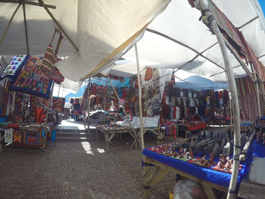 Tuesday/Thursday artisan market in the main plaza