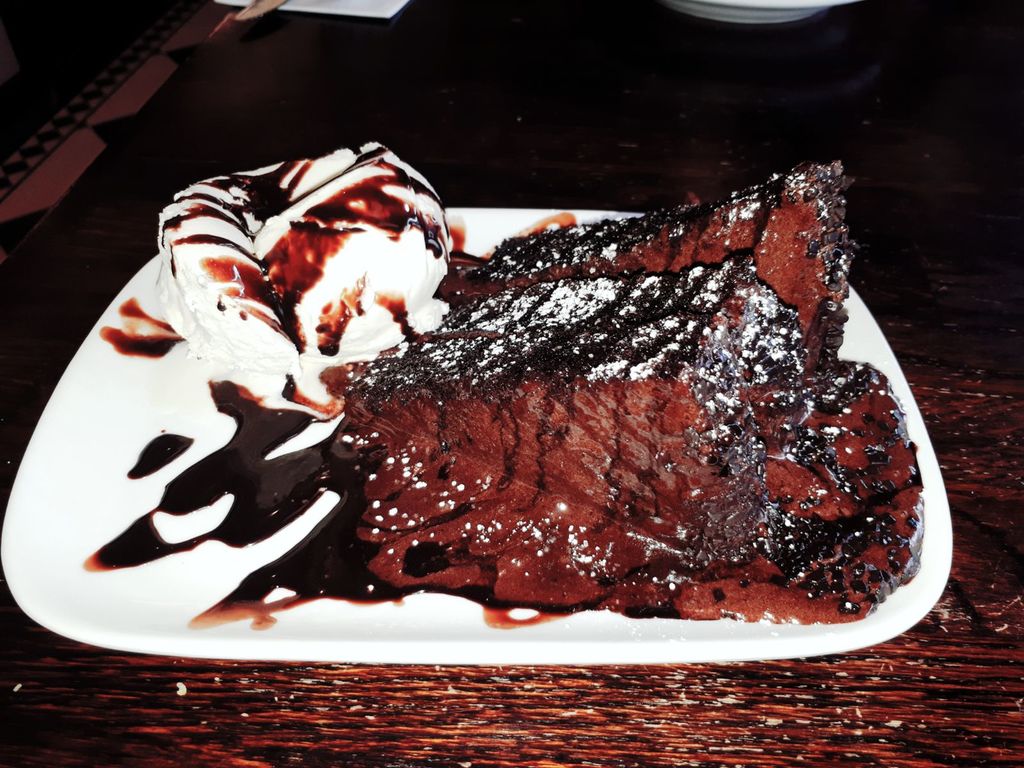food to try in london england | an irresistible hot chocolate fudge cake that will blow you away