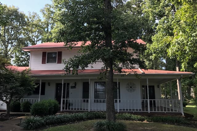 airbnb mayfield ky | country home with four bedrooms