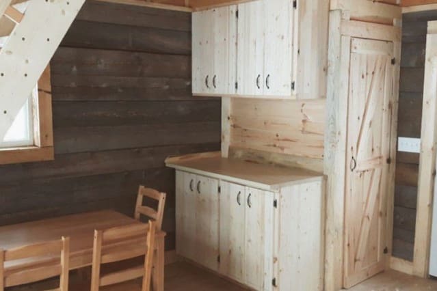 airbnb kenora canada | log cabin overlooking the lake
