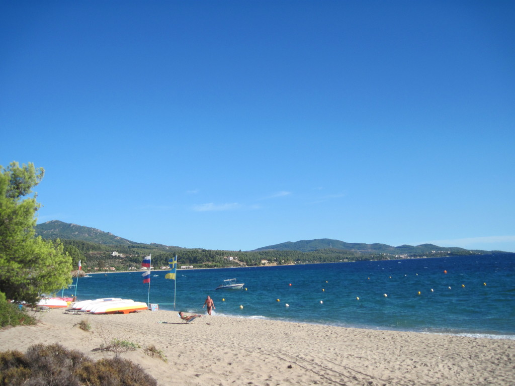 lagomandra beach