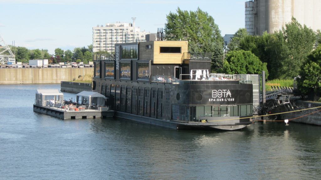 BOTA BOTA SPA-SUR-L-EAU