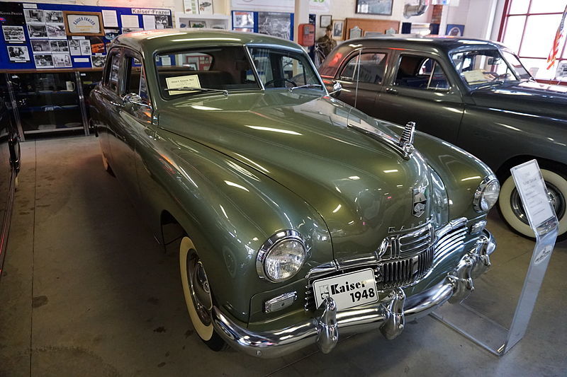 Ypsilanti Automotive Heritage Museum May 2015 095 (1948 Kaiser Special)