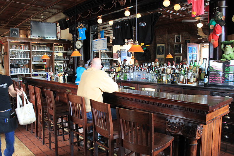 Sidetrack Bar & Grill bar area