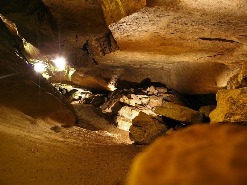 Seneca Caverns subterranean gallery