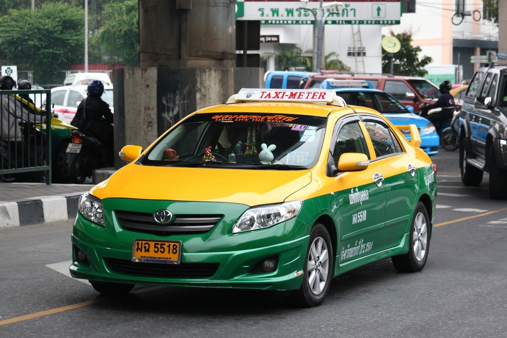 Taxi-meter in Bangkok 04
