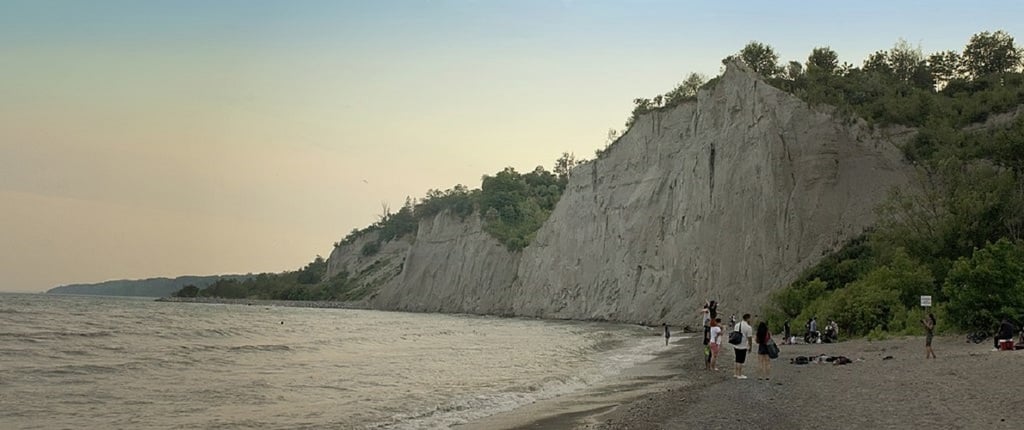 Scarborough Bluffs (42248883895)