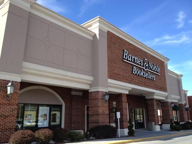 Barnes & Noble - Tanglewood Mall Roanoke, VA