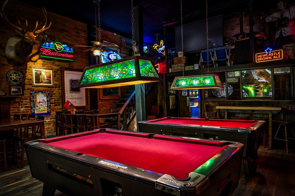 Top 10 Sports Bars In Oakland, California Trip101