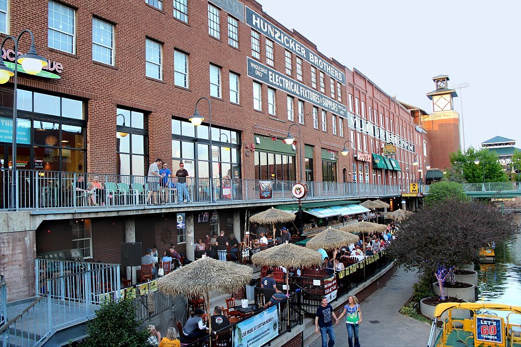 Oklahoma City, OK USA - Bricktown - panoramio