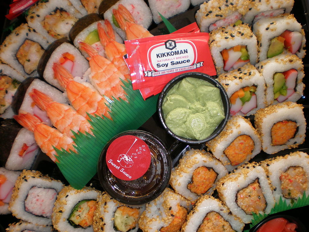 Okami variety sushi platter