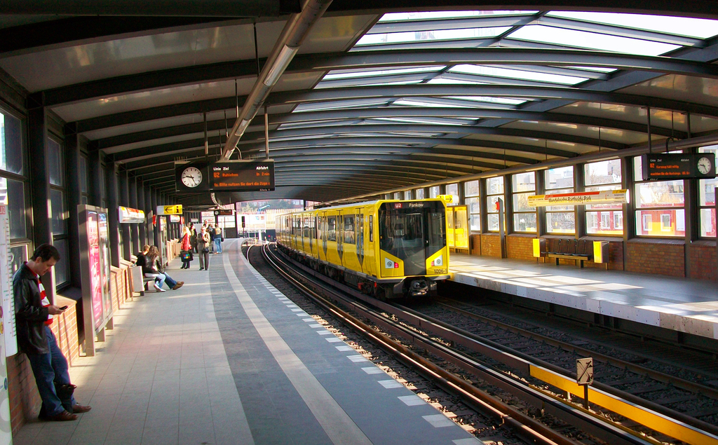 Mendelssohn-Bertholdy Park U-Bahn Station, Berlin