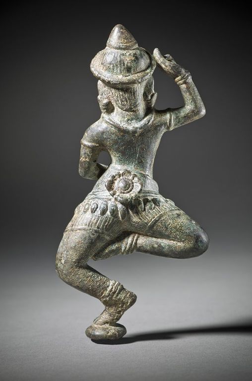 <div class="fn">
Dancing Celestial Female (Apsaras) (image 2 of 2)</div>