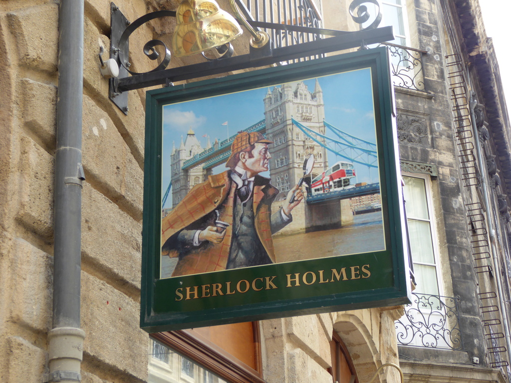 Sherlock Holmes, Bordeaux, July 2014
