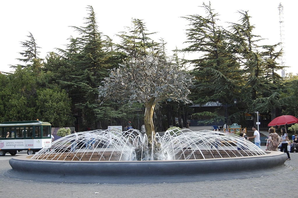 Tbilisi - Mtatsminda Park (9460953464)